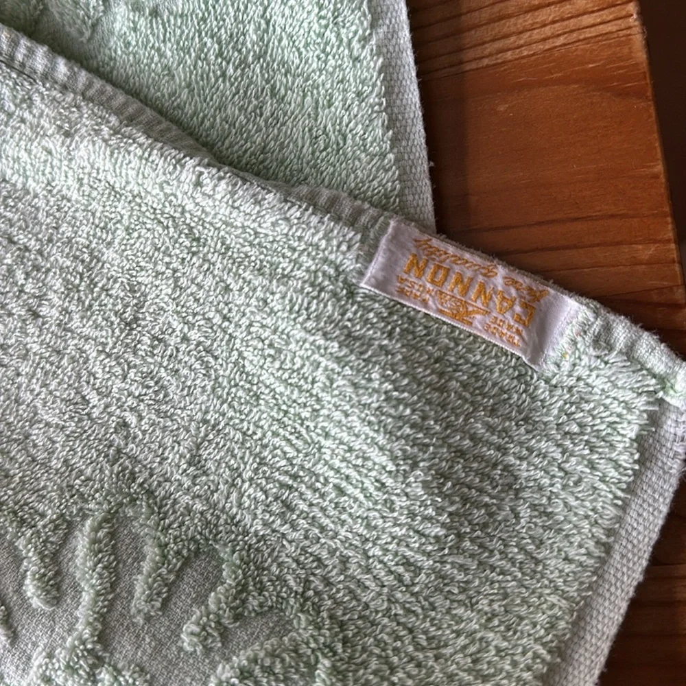 Vintage Floral Hand Towel
